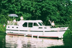 תמונת גלריה של LINSSEN YACHT 36